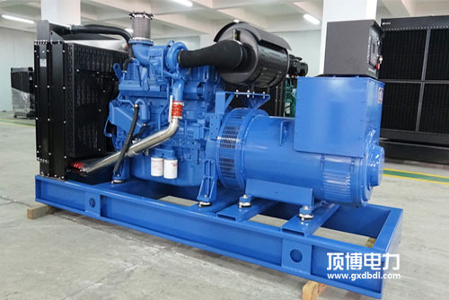 400kW柴油发电机组起动机运转无力,柴油机飞轮只能转动半圈