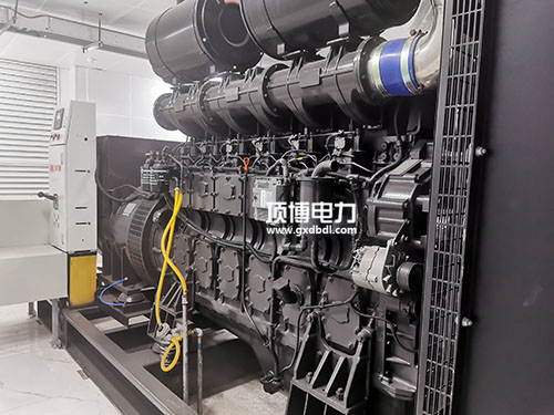 220KW上海乾能柴油发电机组