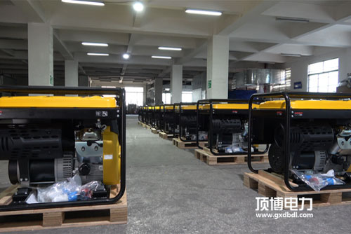 常用功率25KW上柴油机3ZT1.1-G41规格参数与应用