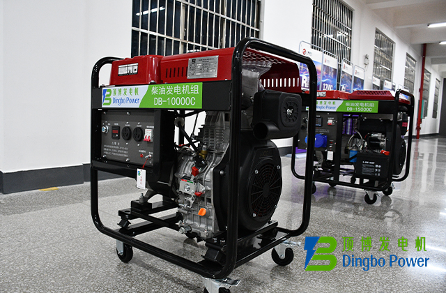 【全能供电】8KW开架式柴油发电机组：以强劲动力与智能融合的硬核实力解决您的一切断电问题