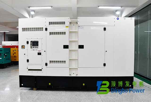 康明斯328kW静音箱式柴油发电机组10